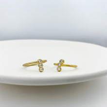 Load image into Gallery viewer, Braille Initial "S" Diamond Ring