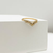 Load image into Gallery viewer, Victoria Diamond Ring